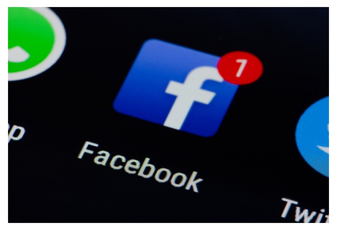 cordless embarrassed Seasoning Noi modificări la Facebook, prin care utilizatorii pot evita comentariile  negative
