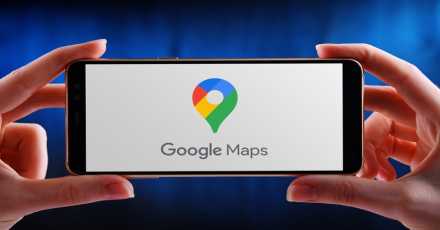 Google-Maps-dreamstime-2022