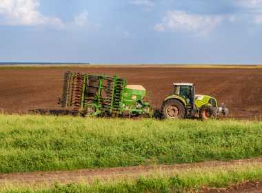 tractor-agricultura-dreamstime