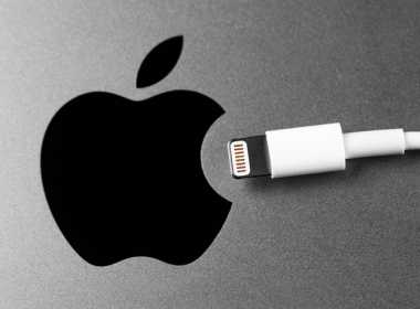 apple-charger-dreamstime
