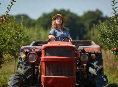 fermier-femeie-dreamstime
