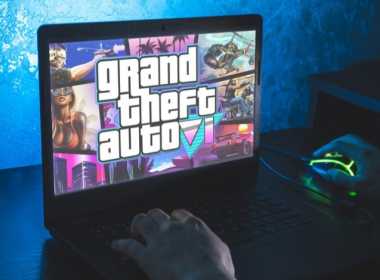 GTA VI pe un laptop de gaming