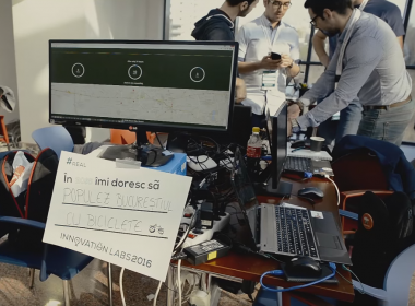 Proiect de hackathon Innovation Labs 2016: O echipa de masteranzi vrea sa automatizeze inchirierea bicicletelor in Bucuresti