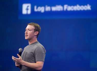 VIDEO Mark Zuckerberg, discurs la Harvard: Minciuna periculoasa care ne face sa ne simtim neadecvati. Filmele si cultura pop expun total gresit o anumita idee