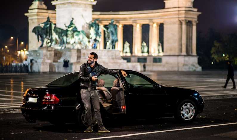 Uber nu cedeaza presiunilor autoritatilor si spune ca vrea sa ramana in Ungaria. Compania da ca exemplu pozitiv Estonia